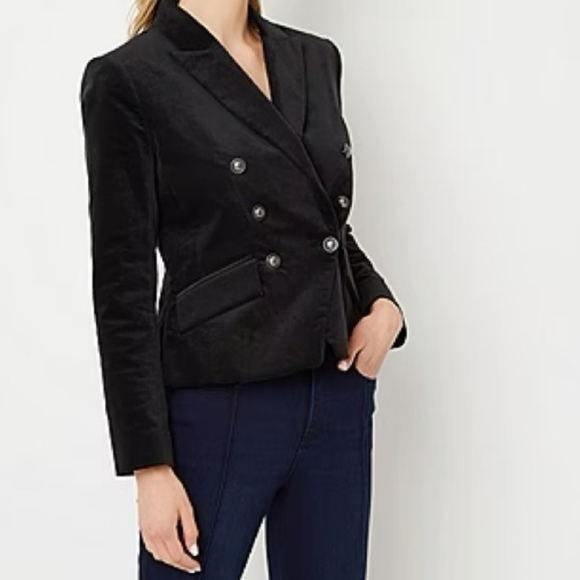 ryegrass Jackets & Blazers - Anthropologie Ryegrass Black Velvet Double Breasted Blazer Size 8